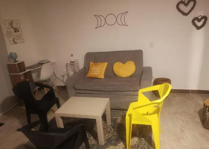 La Lunar Un Espacio Ideal Para Trabajar Y Conocer Medellin